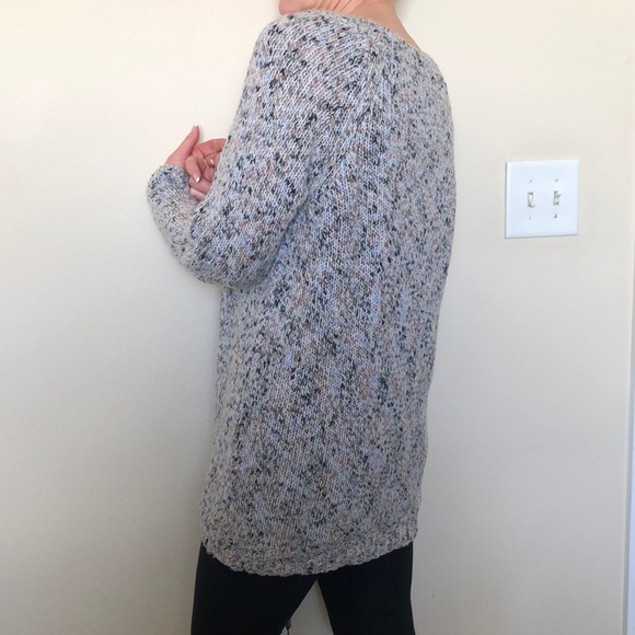 Sweater - Picture 3 of 4